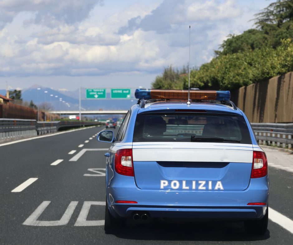 Truffa su WhatsApp, il falso amico chiede un pagamento